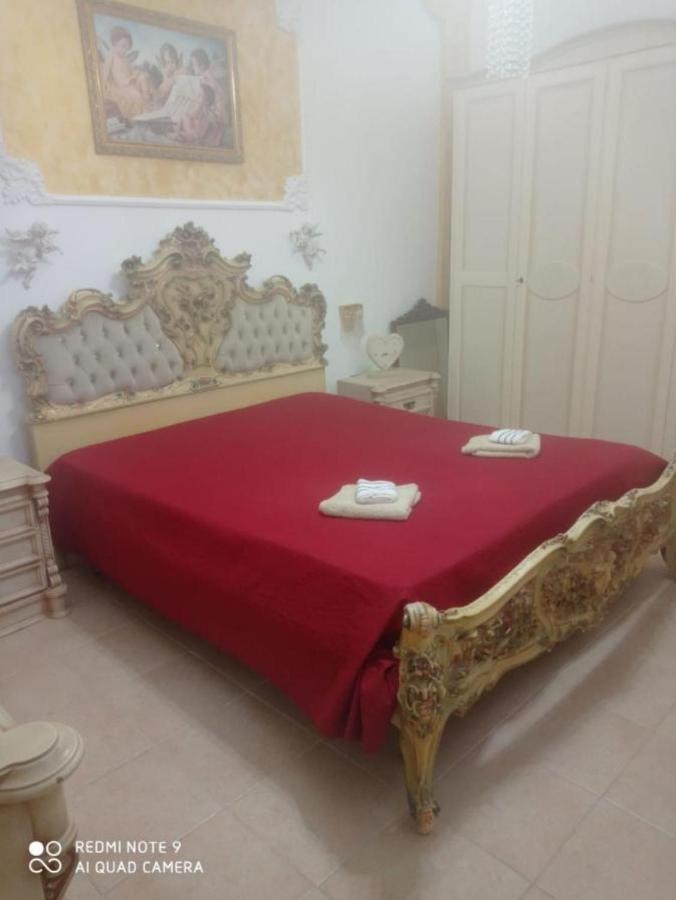 A Casa Di Roberto Apartment ปอร์โตเชซาเรโอ ภายนอก รูปภาพ